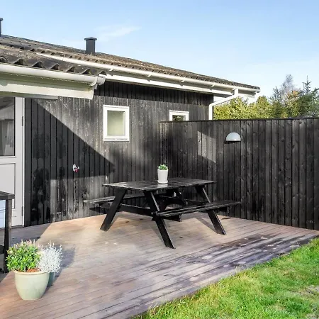 Rosmarie - 600m From The Sea In Ne Jutland By Interhome *