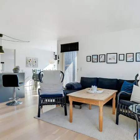 Rosmarie - 600m From The Sea In Ne Jutland By Interhome