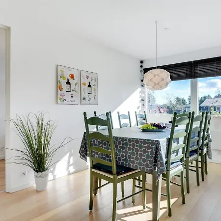 Rosmarie - 600m From The Sea In Ne Jutland By Interhome Holiday home Hals